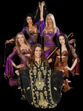 Show med dansgruppen Layali